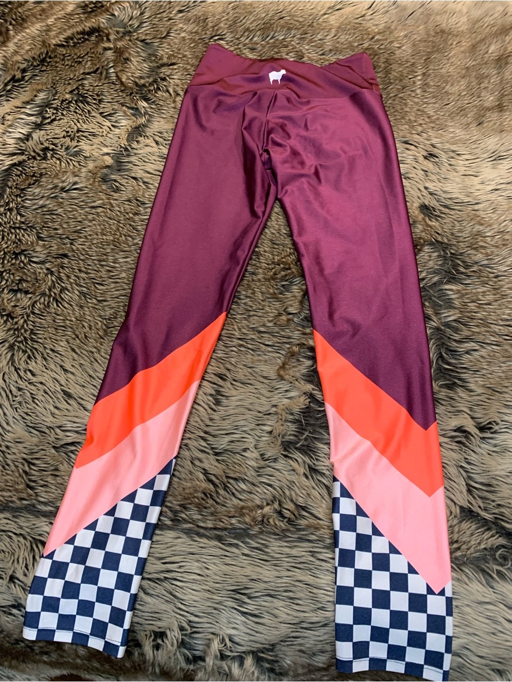 Goldsheep maroon with strips and checkered board Size M